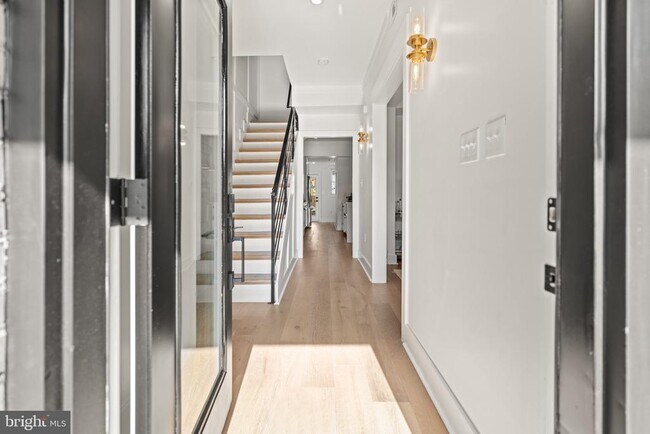 Foto del edificio - 4313 2nd St NW