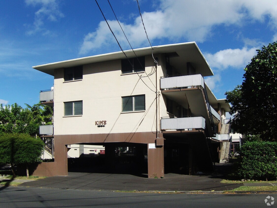 Building Photo - 1534 Alexander St