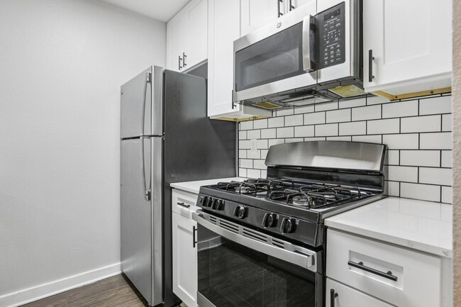 Building Photo - City View at Mueller