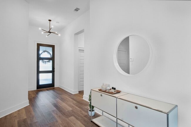 Building Photo - 15810 Dedication Dr