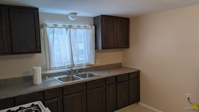 Building Photo - 25 Cadet Cir