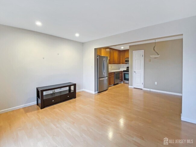 Foto del edificio - 3910 Birchwood Ct