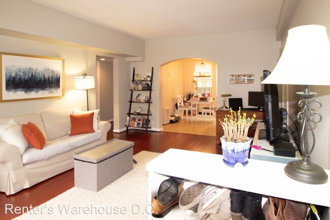 Building Photo - 2 br, 1 bath House - 1813 N Queens Lane #2...