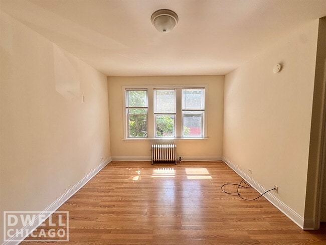 Building Photo - 2606 N Kimball Ave