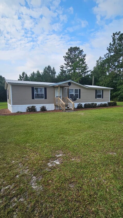 Primary Photo - 3 BD 2BA mobile home in Echols County