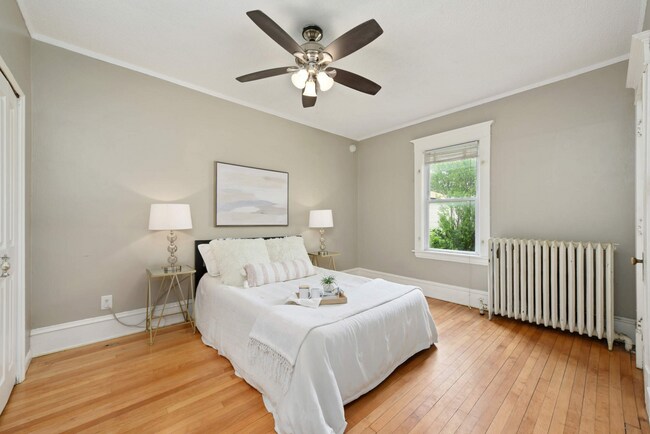 Foto del edificio - 3704 5th Ave S