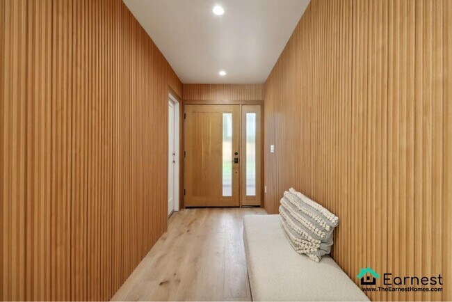 Foto del edificio - 4 + 3 Elegant Sherman Oaks Retreat with Po...