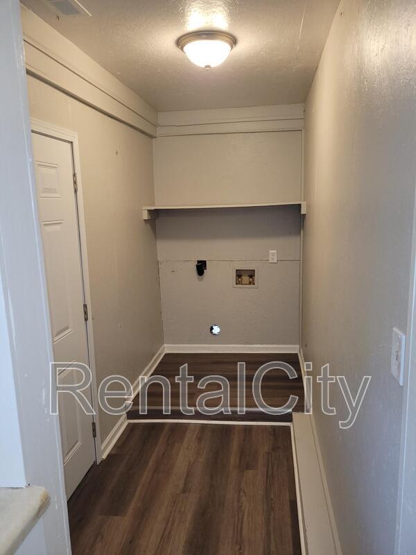 189 E South St, Dyer, TN 38330 House Rental in Dyer, TN