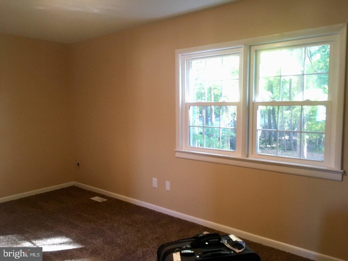 Foto principal - 5161 Heritage Dr