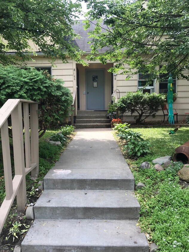 Primary Photo - 58 Logan Ave W