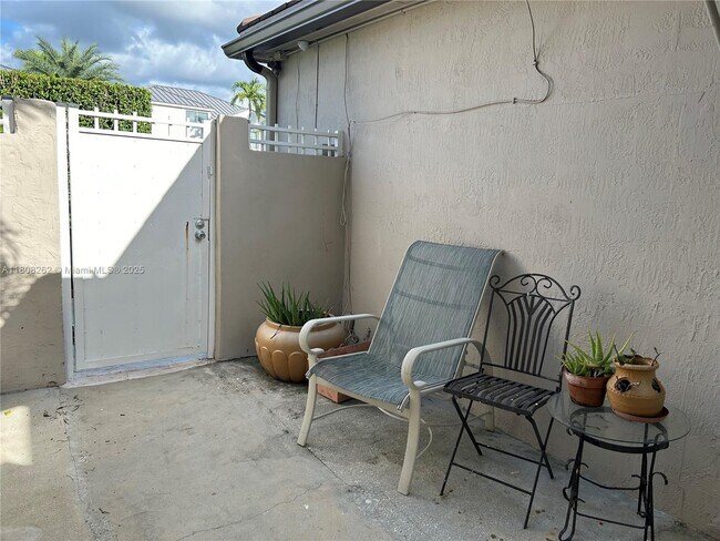 Foto del edificio - 9912 SW 154th Ct