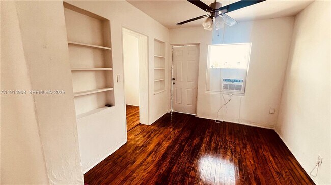 Foto del edificio - 1845 Bay Rd