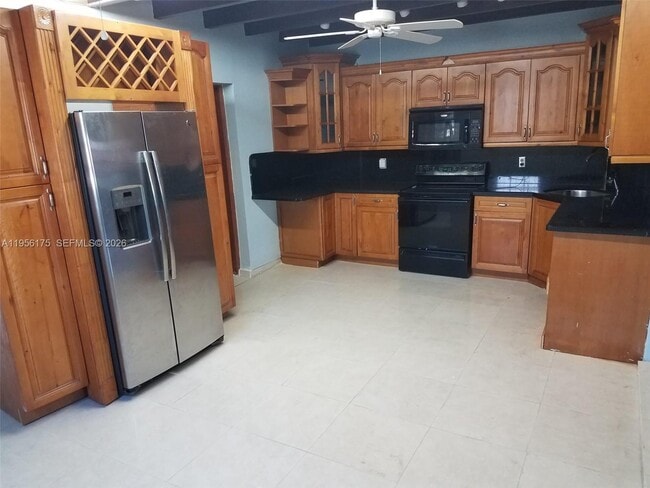 Foto del edificio - 2828 SW 3rd St