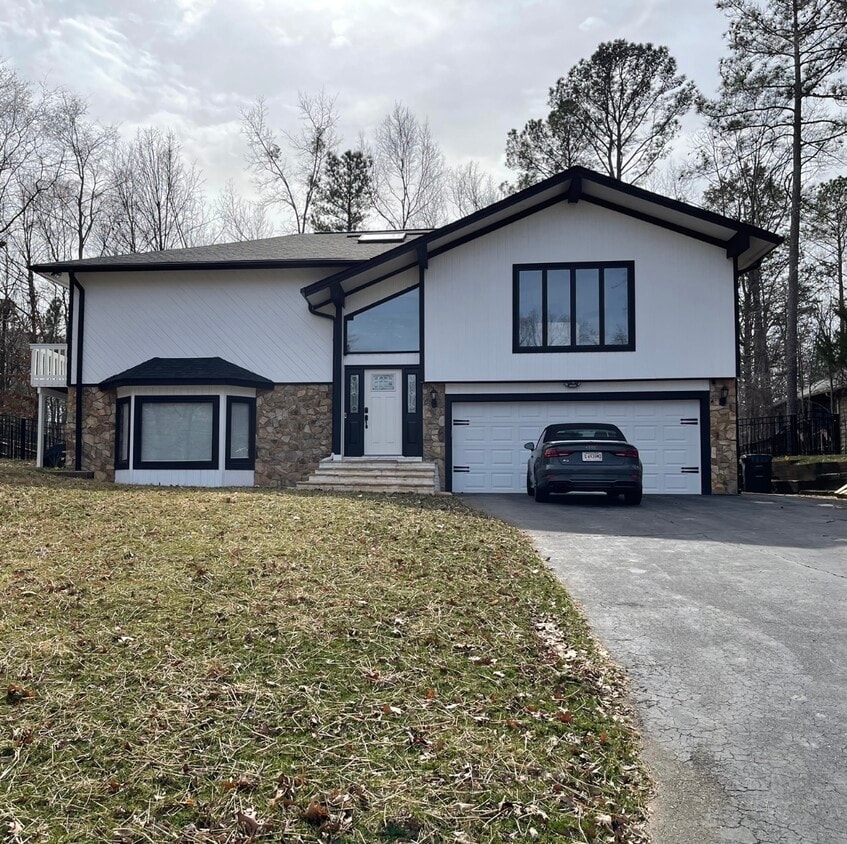 25061 Timberlake Dr, Fort Mill, SC 29708