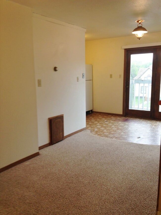 Foto del edificio - 301 5th St SE