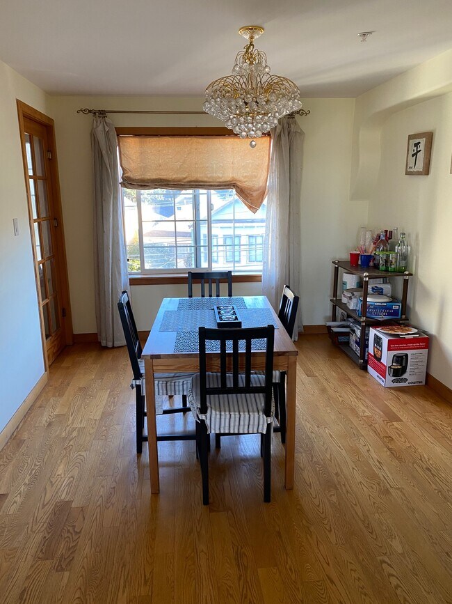 Photo - 122 Los Banos Ave House