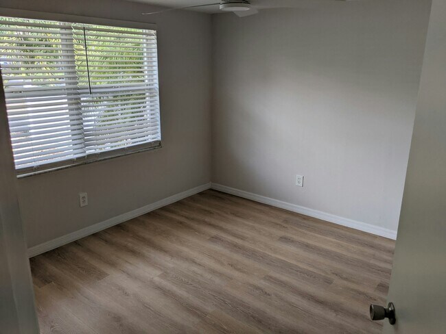 Foto del edificio - 3912 Marlborough Pl
