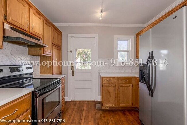 Building Photo - Rockhill Gardens Beauty-