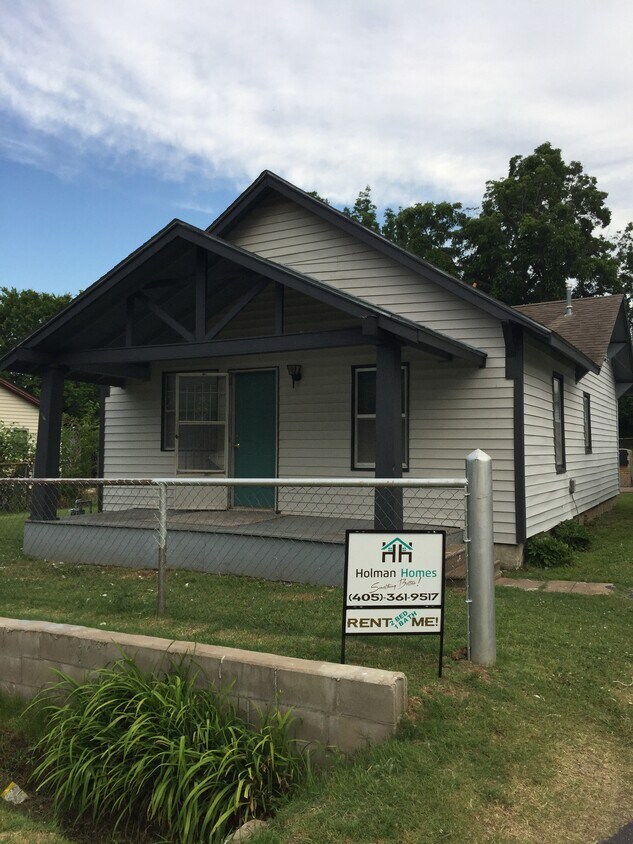 1207 E Oak St, Cushing, OK 74023 House Rental in Cushing, OK