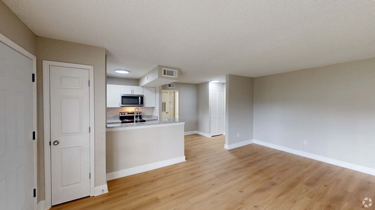Photo - Bellecour Crossings Apartments