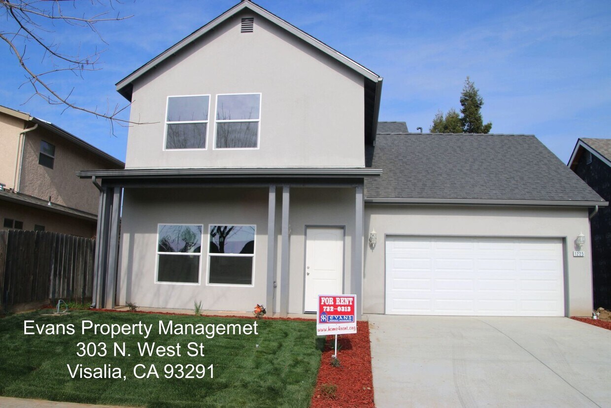 Primary Photo - Must see newer home near Scroth park!