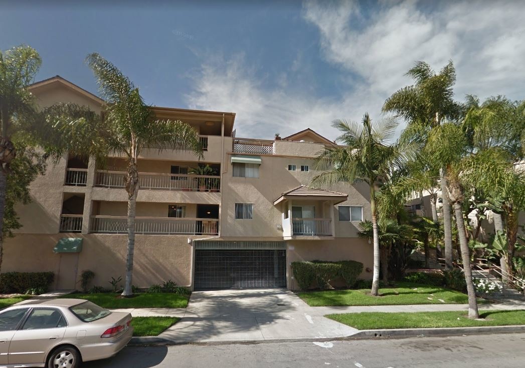 Primary Photo - 1001 Belmont Ave