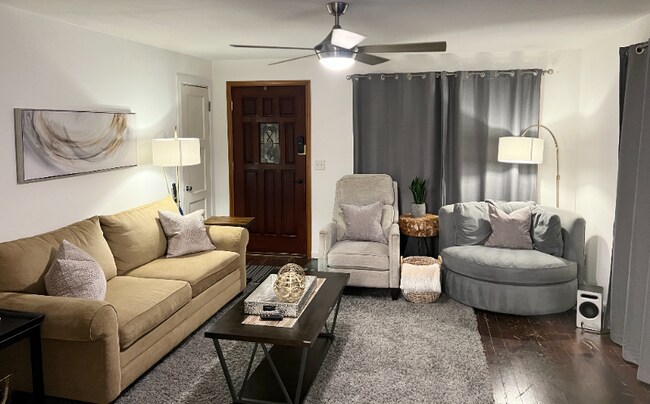 Foto del edificio - 922 N 28th Pl