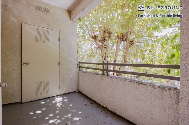 Foto del edificio - 3221 Carter Ave