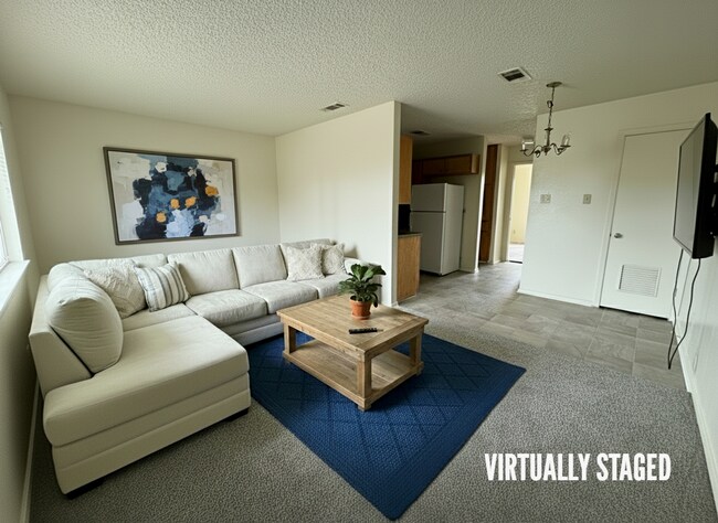 Foto del edificio - 2211 Cascade Dr