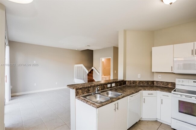 Foto del edificio - 24521 SW 110th Ave