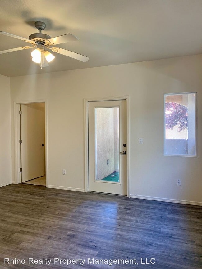 3 br, 2 bath House 6800 Vista Del Norte Alquileres en