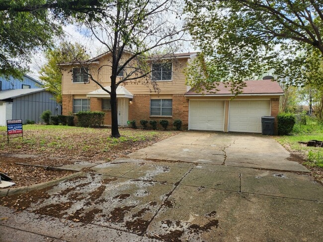 Building Photo - 528 Shadyway Dr