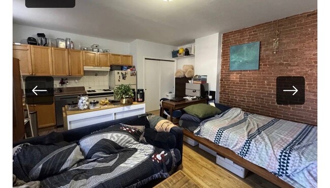 Foto del edificio - 40-04 36th Ave