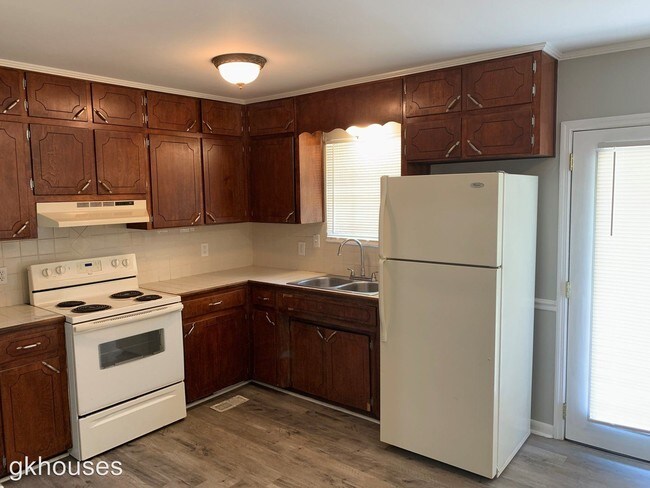 Foto del edificio - 4 br, 2 bath House - 5508 Crestview Dr