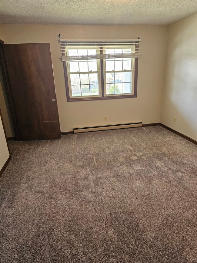 Building Photo - 4120 Glendale Dr