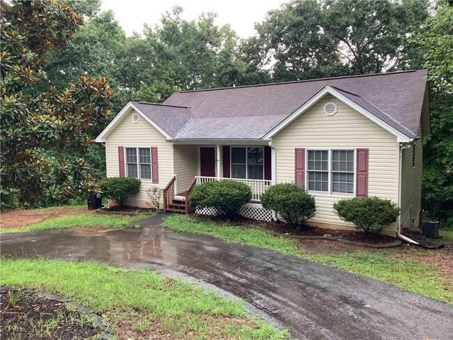 Building Photo - 200 High Ridge Ln