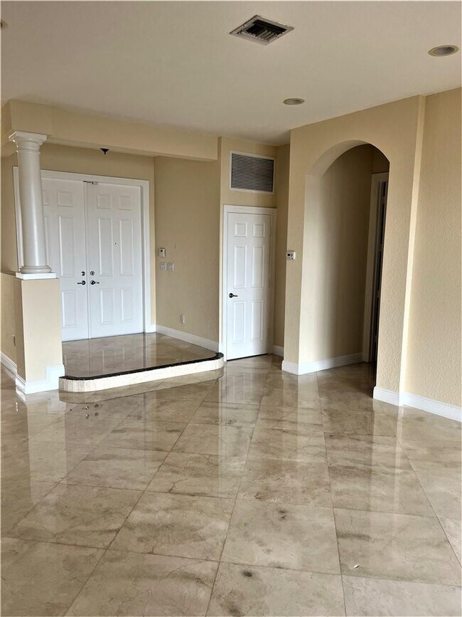 Foto del edificio - 17989 SW 54th St