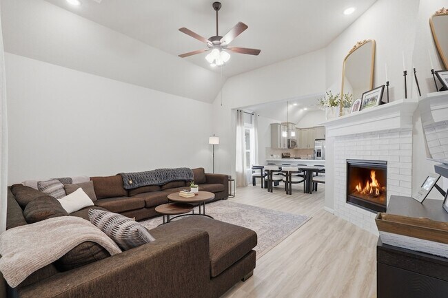 Building Photo - 12087 Noble Heart Dr