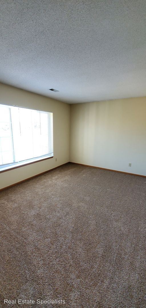 Foto del edificio - 610 N Spring St