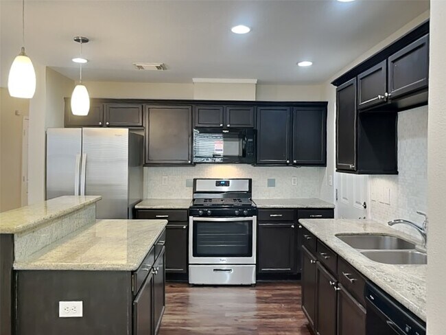 Building Photo - 12135 Bradenway Ln