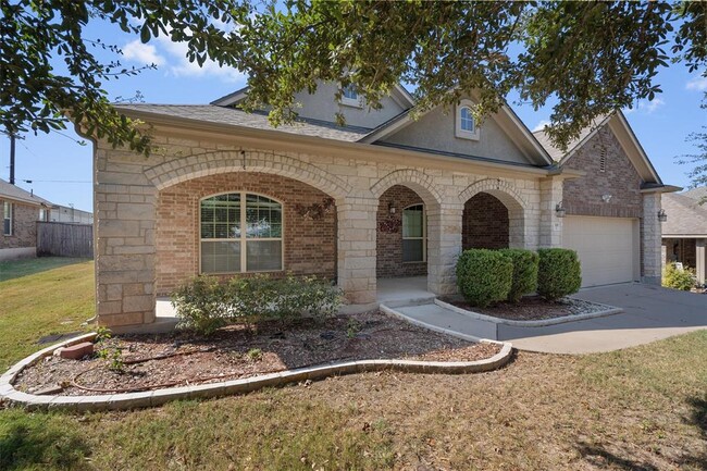Building Photo - 301 Silver Trail