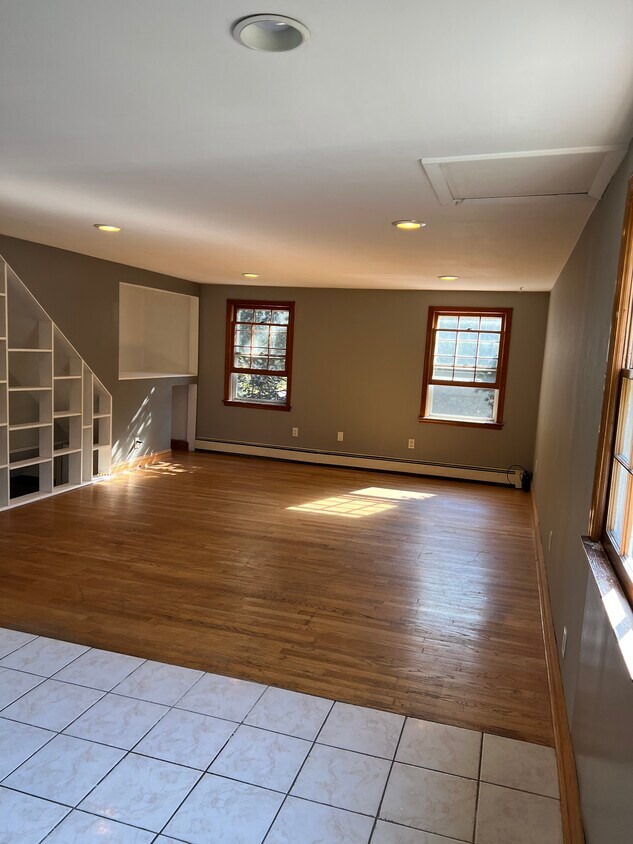 Foto principal - 17 Linden St