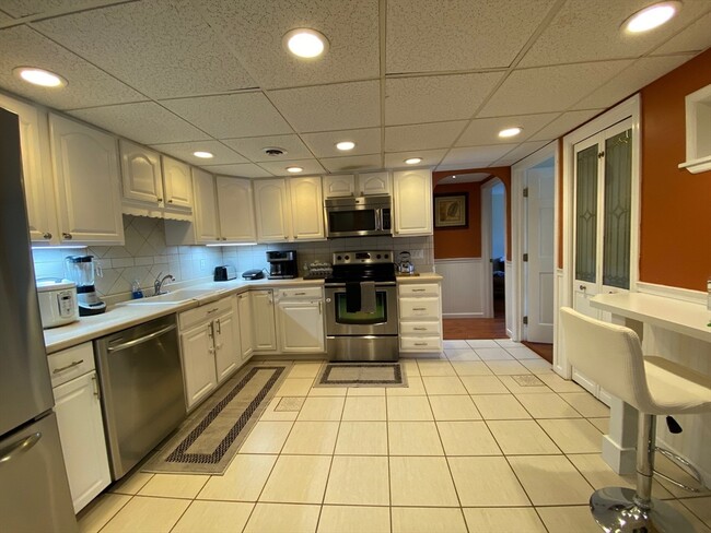 Foto del edificio - 4 Shadowbrook Ln