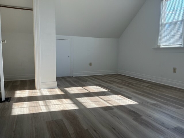 Foto del edificio - 1216 W 31st St