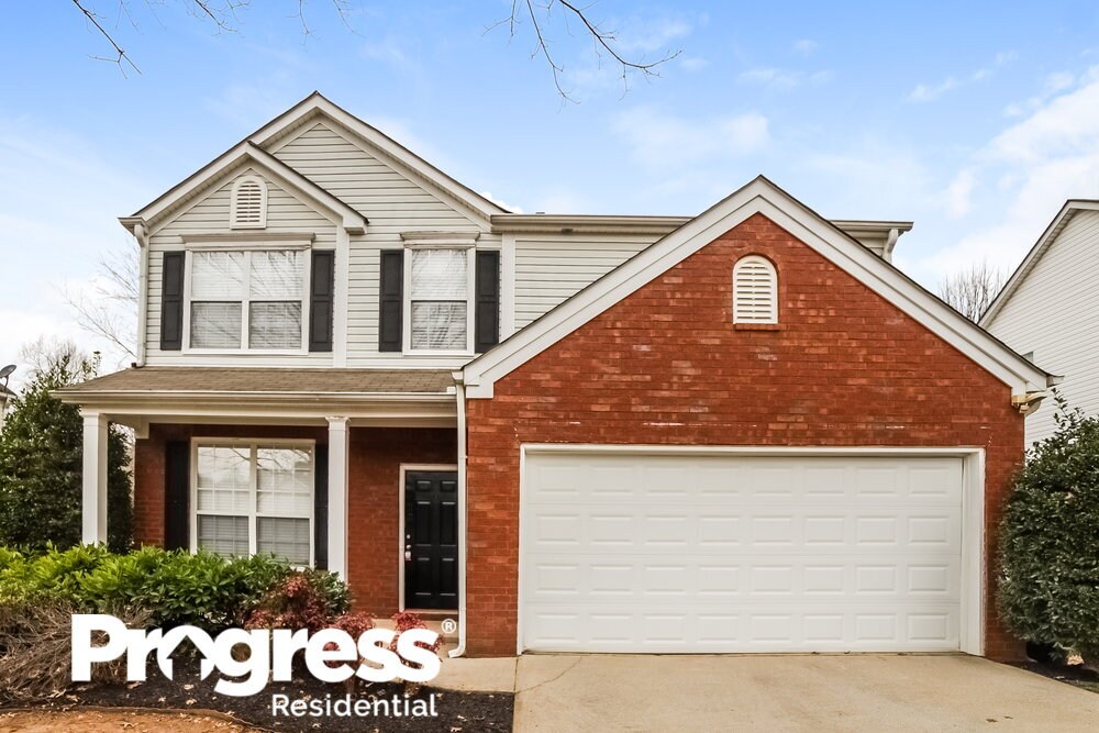 Primary Photo - 1610 Silver Oak Dr