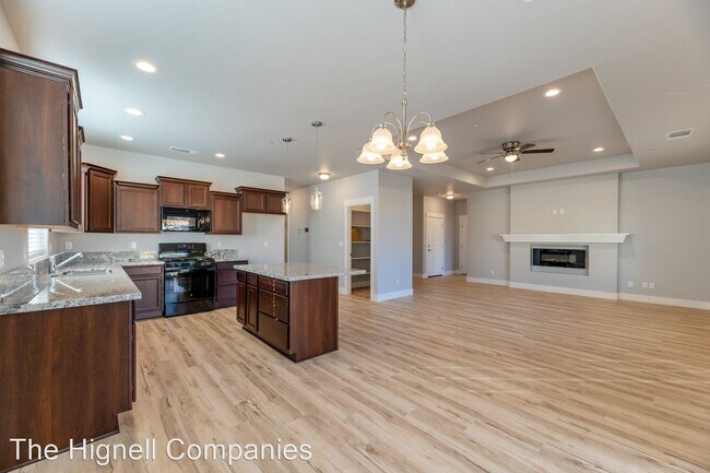 Building Photo - 3 br, 2 bath House - 1390 Bonhurst Dr.