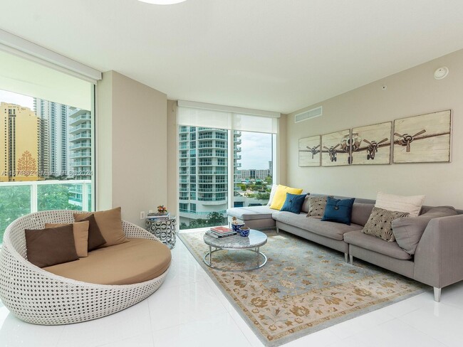 Building Photo - 200 Sunny Isles Blvd