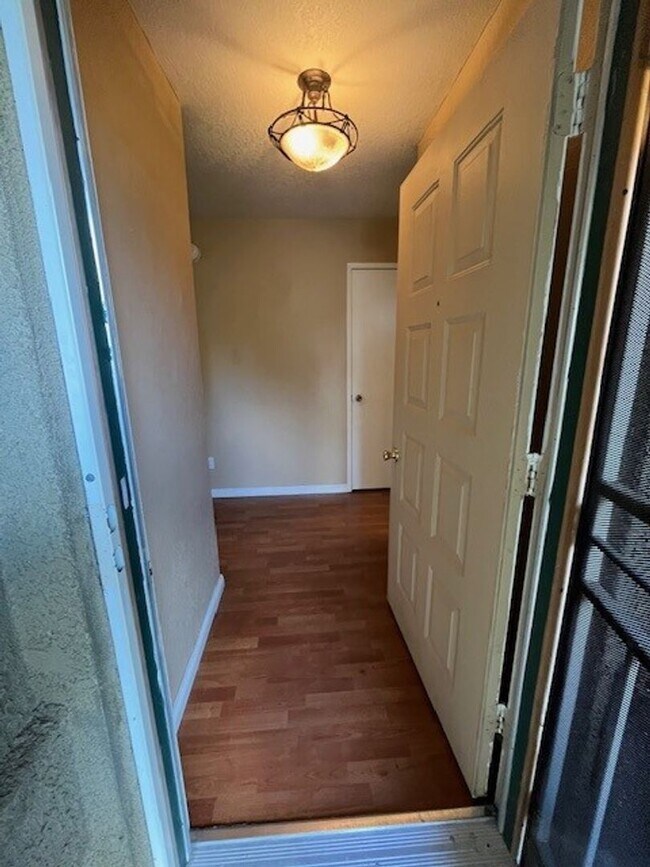 Foto del edificio - Coming Soon!