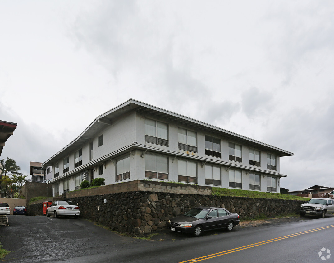 Building Photo - Kainani