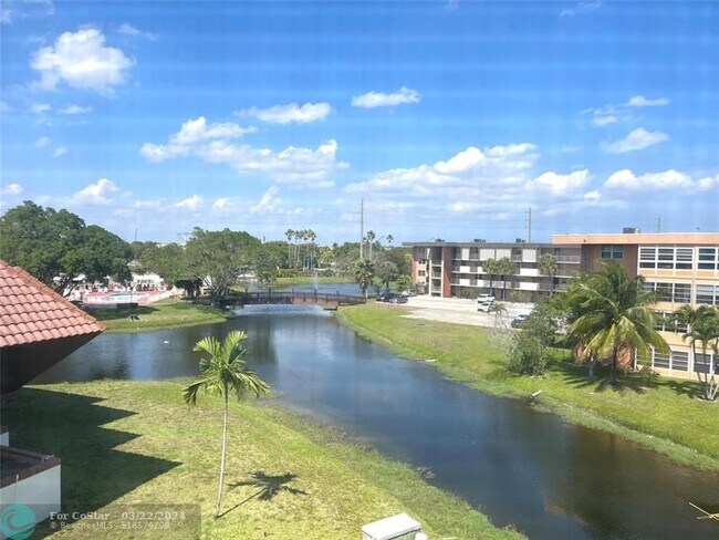 Foto del edificio - 2900 NW 47th Terrace